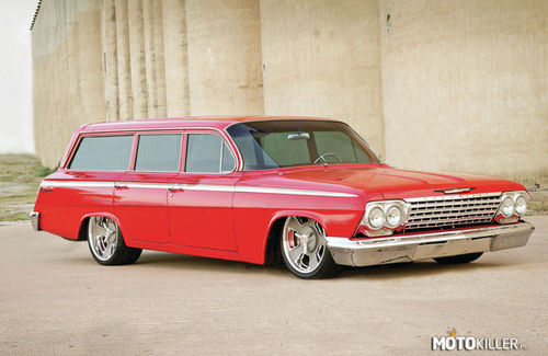 Chevrolet Four-door Wagon  1962
