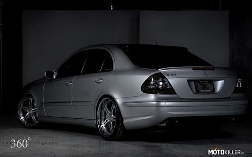 Mercedes E55 na 360 Forged Competition Spec 5's