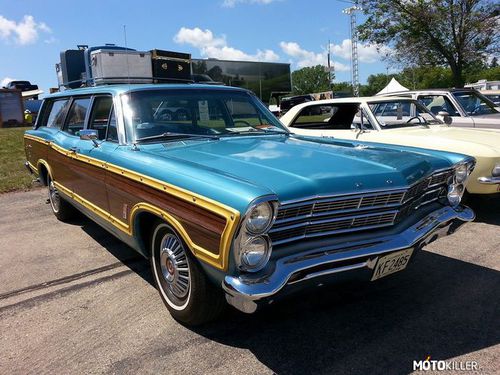 Ford Country Square Station Wagon