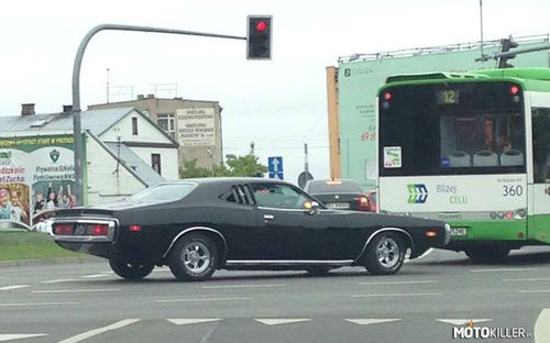 Dodge Charger na ulicy w Białymstoku
