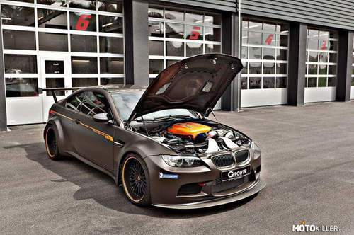 M3 GT2 4.6 litra 760 hp
