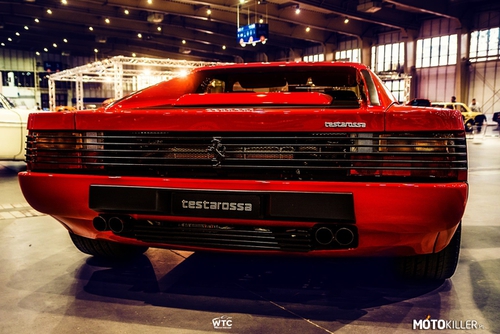 Jak wam się podoba ten tyłek? Ferrari Testarossa 91'
