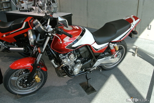 Honda CB400 VTEC