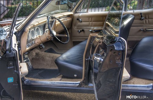 Wnętrze Chevrolet Impala 1967