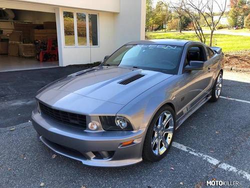 Ford Mustang Saleen S281