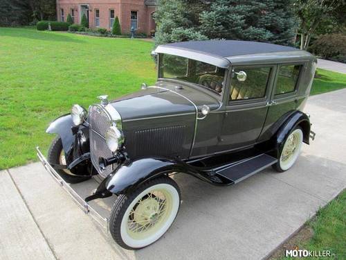Ford Model A Deluxe